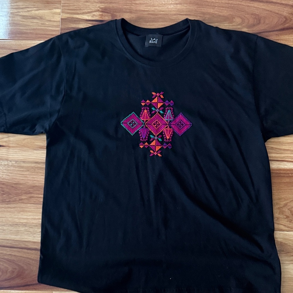 tatreez T-shirt with traditional Geometric Jaffa Palestinian embroidered shirt - Picture 8 of 8